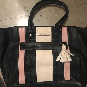 Steve Madden purse with crossbody strap